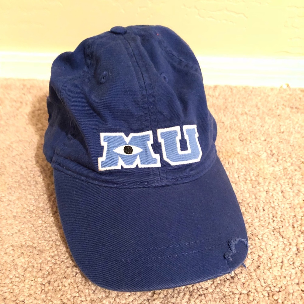 Disneyland hat